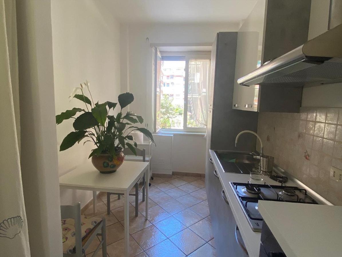 Tra mare e arte Apartment Lido di Ostia Exterior foto