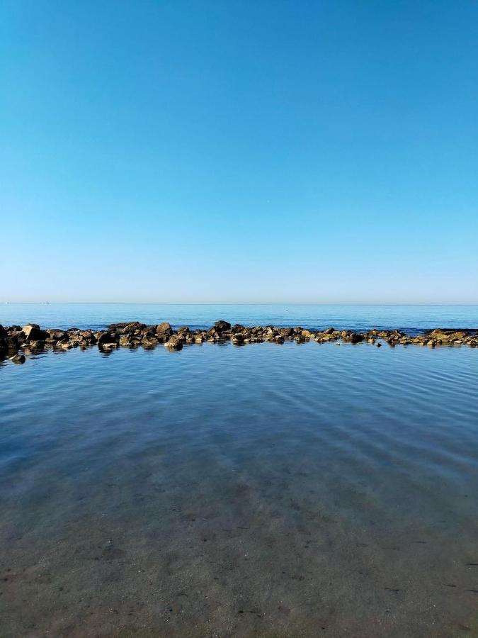 Tra mare e arte Apartment Lido di Ostia Exterior foto