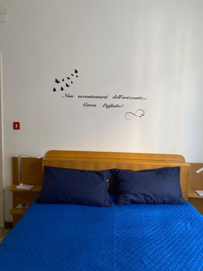 Tra mare e arte Apartment Lido di Ostia Exterior foto